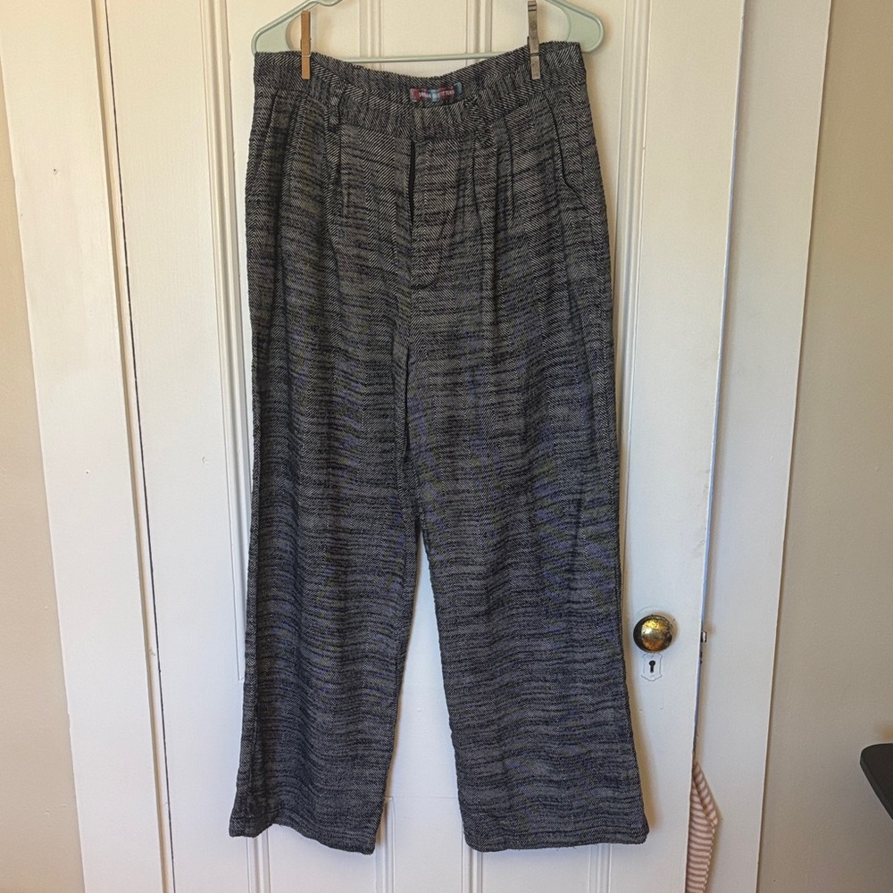 Gray Wide-leg Pants